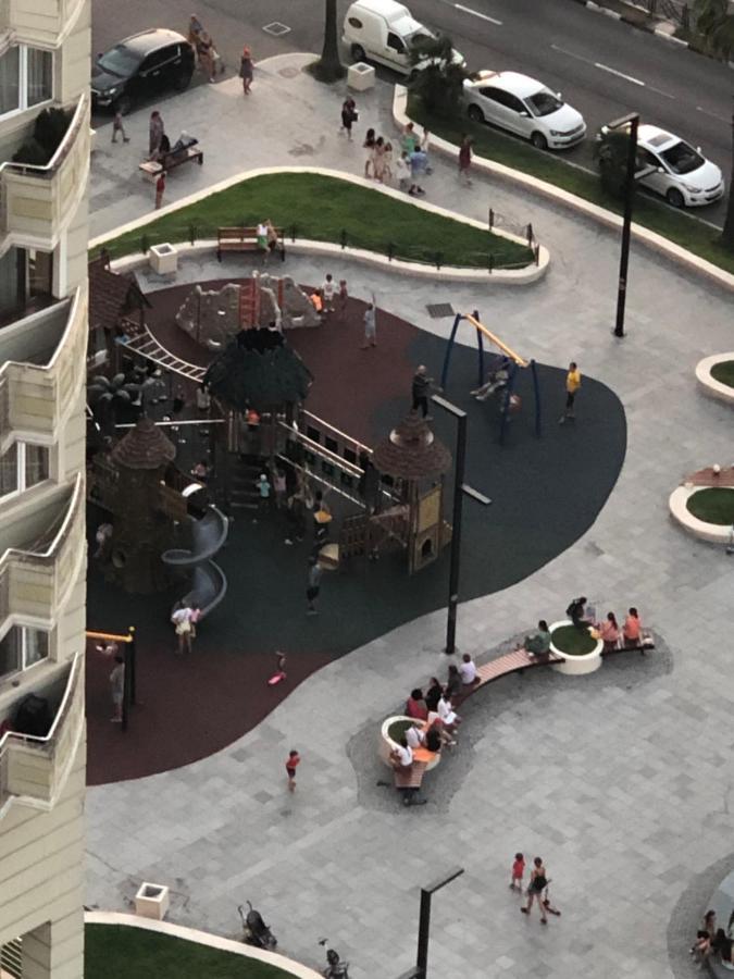 Удобные Апартаменты С Видом На Море Batumi Eksteriør billede